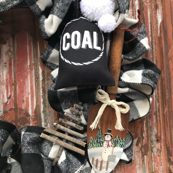 Buffalo Plaid Plush Ribbon Wreath - Picture 2 of 2